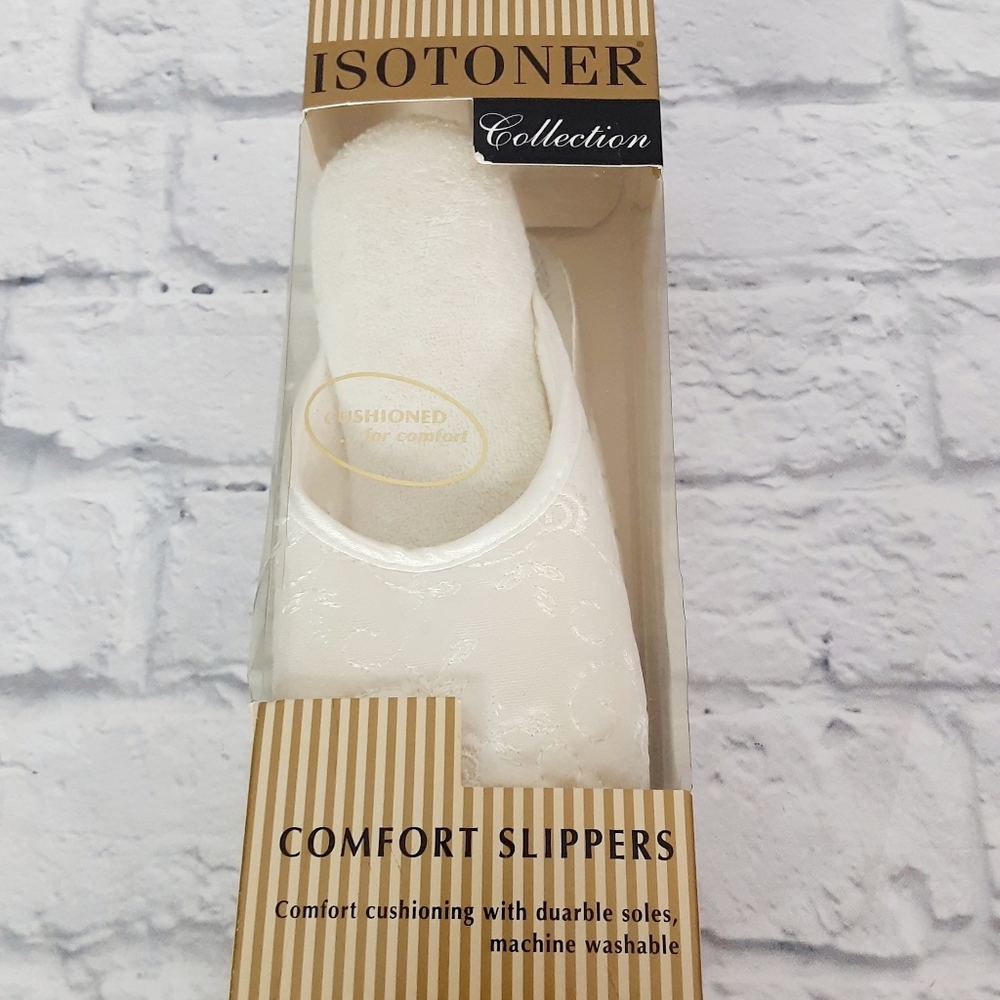 Isotoner collection quilted satin slippers - Picture 9 of 11